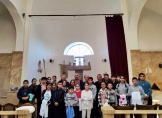 Крестились ученики воскресной школы Спитакашена