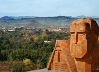 Ստեփանակերտի Սուրբ Հակոբ եկեղեցու պատմությունը