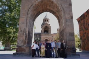 Մայր Աթոռում քննարկվել է Արցախի ժառանգության պահպանության և գերիների ազատման հրատապ խնդիրը