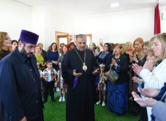 ՀՕՄ 115-ամյակի միջոցառումներ․ արցախցի 10 ընտանիք ստացան բնակարան