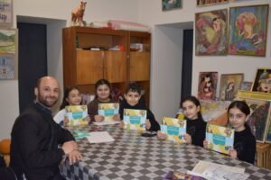 Արցախի մանուկներին